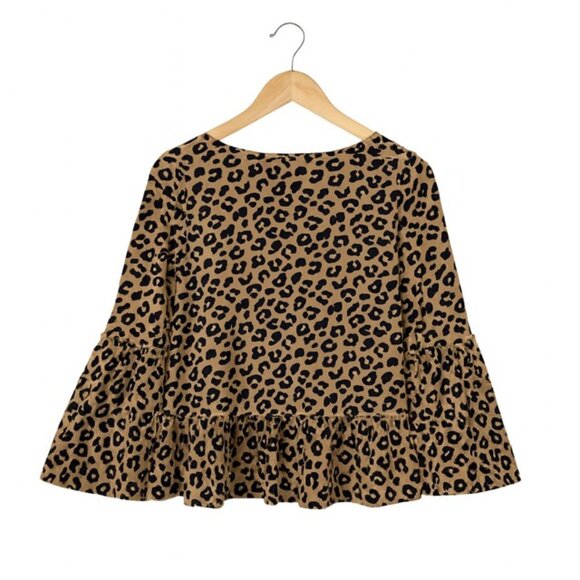 SIMPLY SOUTHERN Leopard Print Ruffle Bell Sleeve Peplum Hem Top - Size Small - Picture 1 of 6